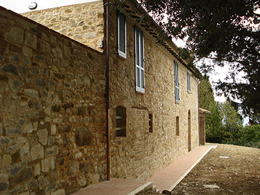CASOLARE DI CAMPAGNA IN SAN VENANZO