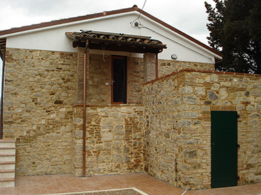 CASOLARE DI CAMPAGNA IN SAN VENANZO