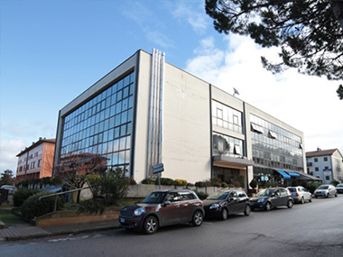 CENTRO COMMERCIALE “VIA LARGA”
